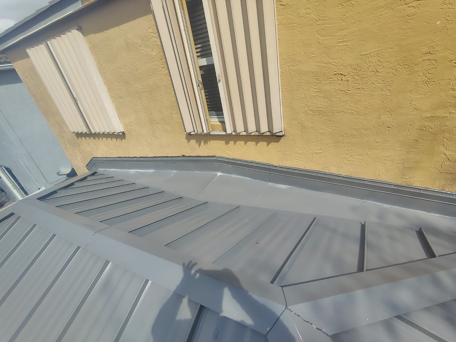 Aluminum Metal Roof Install — photo 4